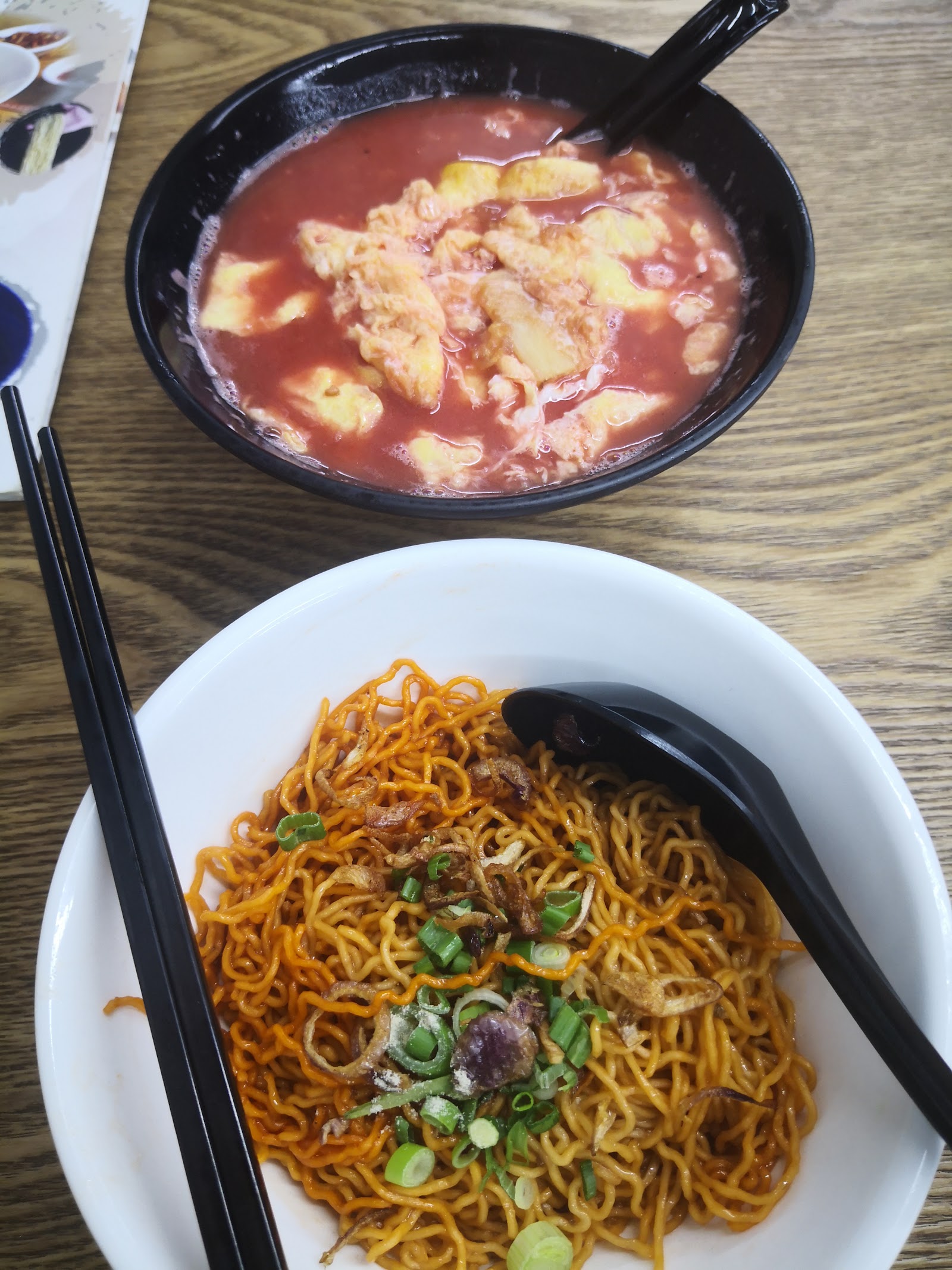 KOLO SEAFOOD MEE 海鮮秋罗面 (RED 紅)