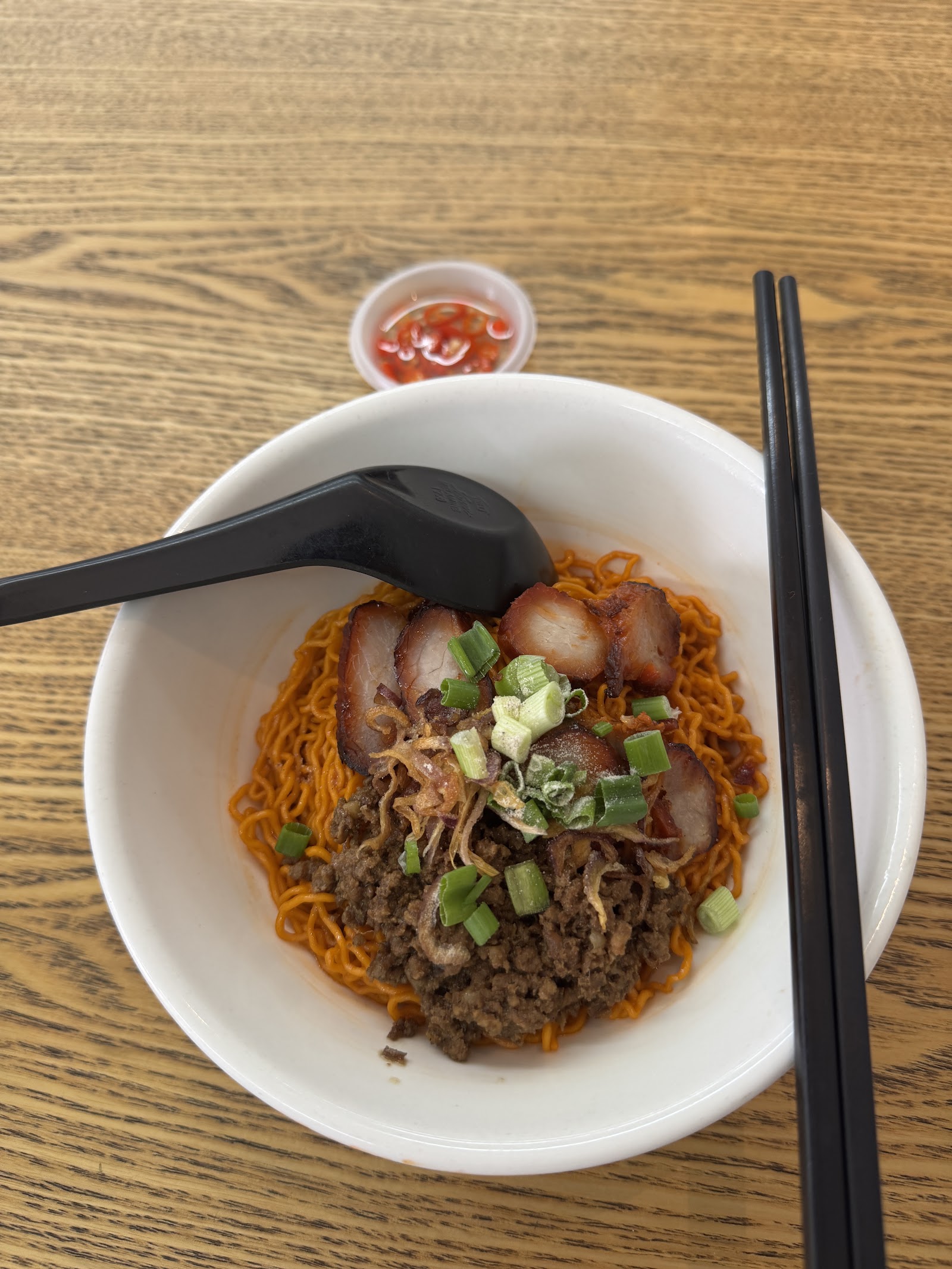 KOLO / KAMPUA MEE